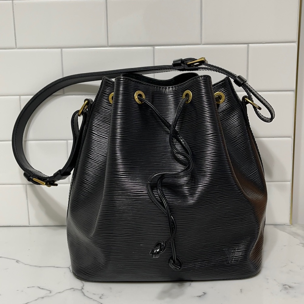Louis Vuitton Epi Vintage Bucket